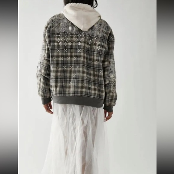 Brand new with tag Free People Louie Embellished Oversize Bomber Jacket SZ S - Picture 6 of 9